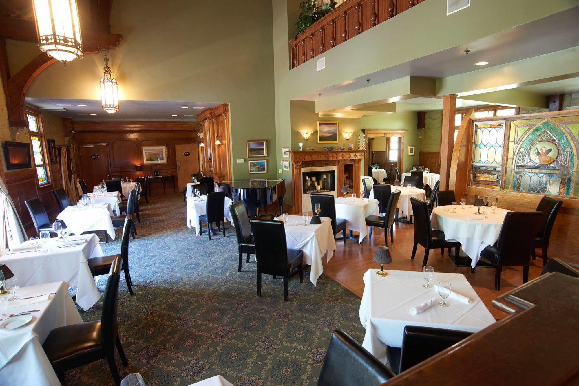 Belfry Inn And Bistro 샌드위치 외부 사진