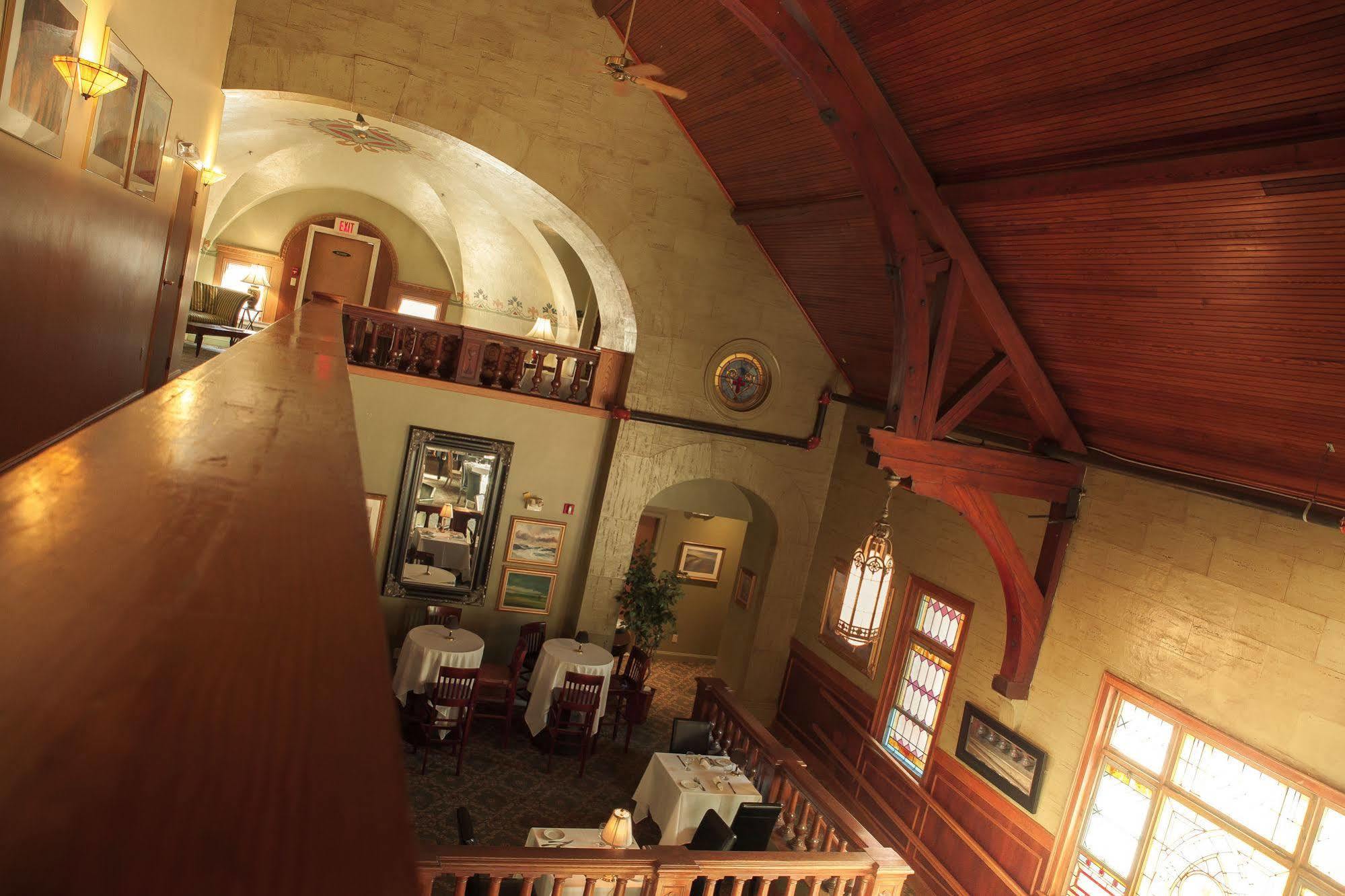 Belfry Inn And Bistro 샌드위치 외부 사진